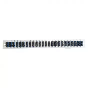 Inserto de placa frontal EFB Elektronik SB-FP-S-24SC-D-V-OS2 — 24× acopladores SC dúplex, OS2, vertical, negro