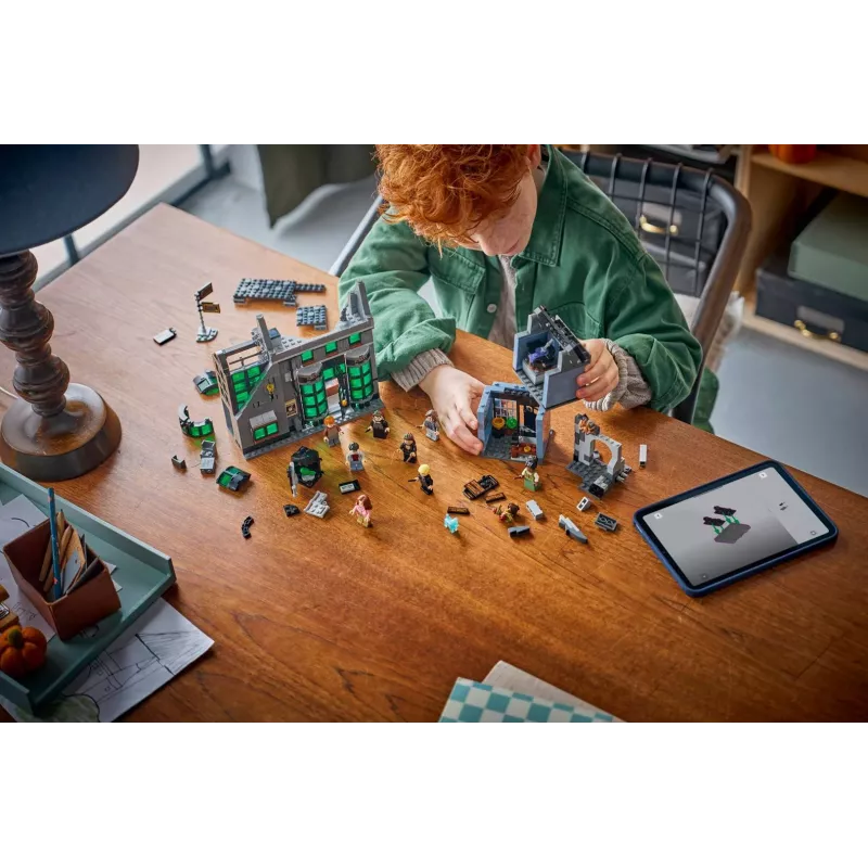 LEGO Harry Potter 76471 Tiendas de magia del Callejón Knockturn (788 piezas)