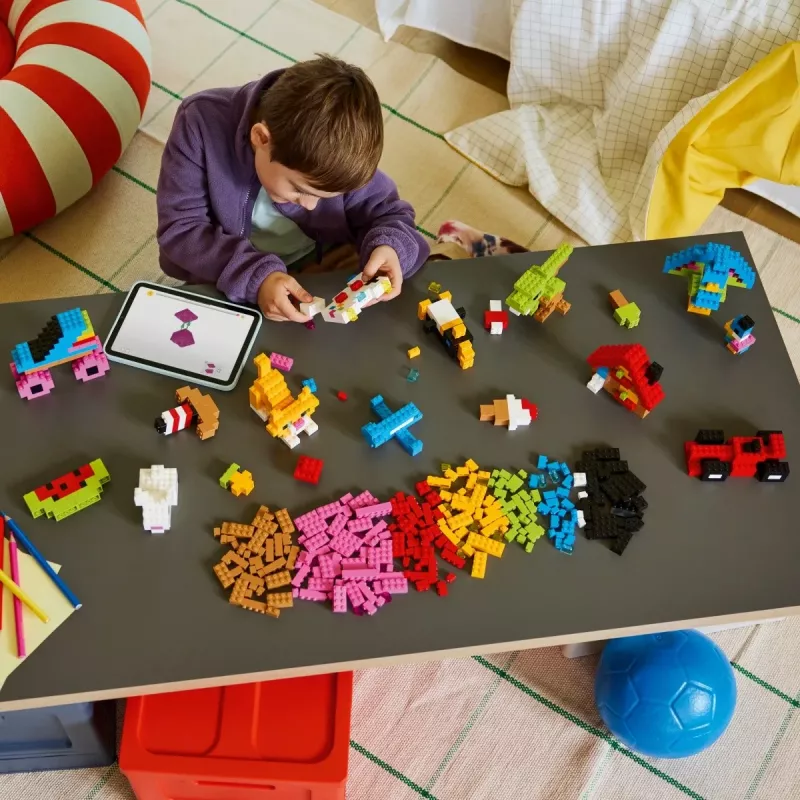 LEGO Classic 11045 Ladrillos creativos de colores (820 piezas)
