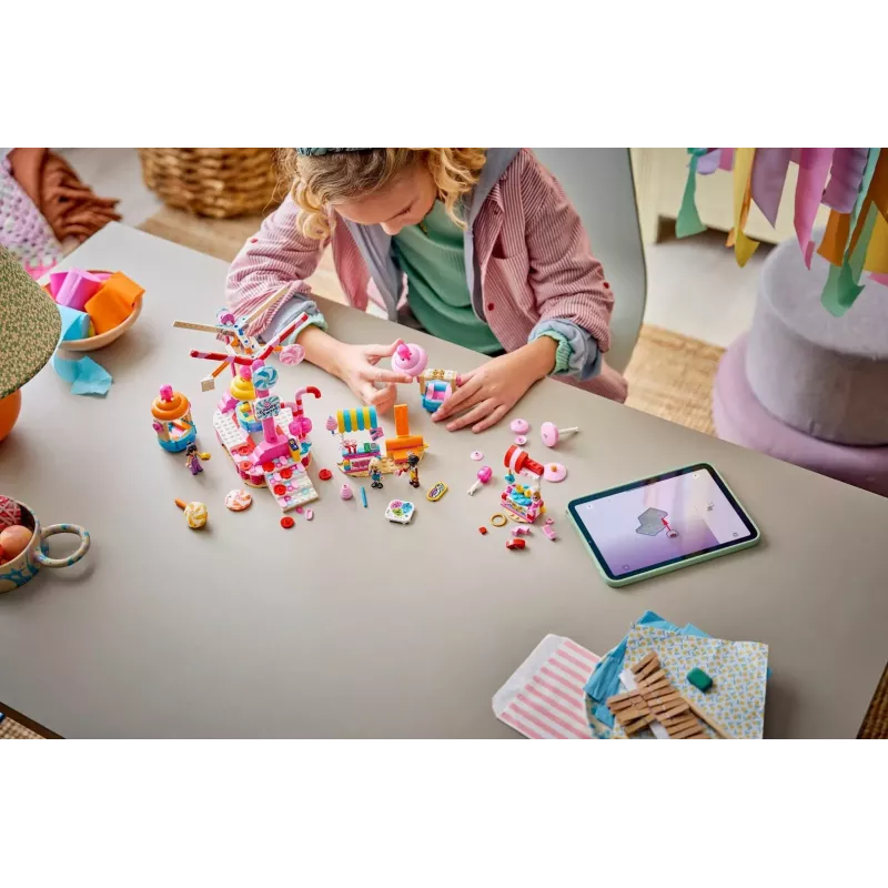 LEGO Friends 42700 Noria gigante de dulces y cupcakes (602 piezas)