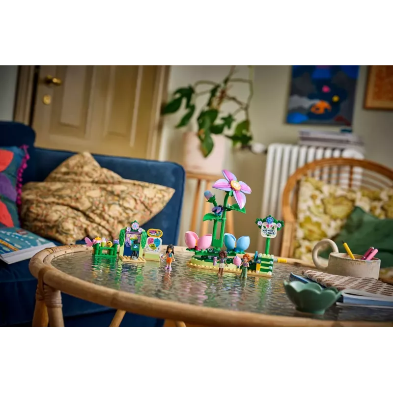 LEGO Friends 42702 Vuelta en tazas de té giratorias de flores y hadas (321 piezas)