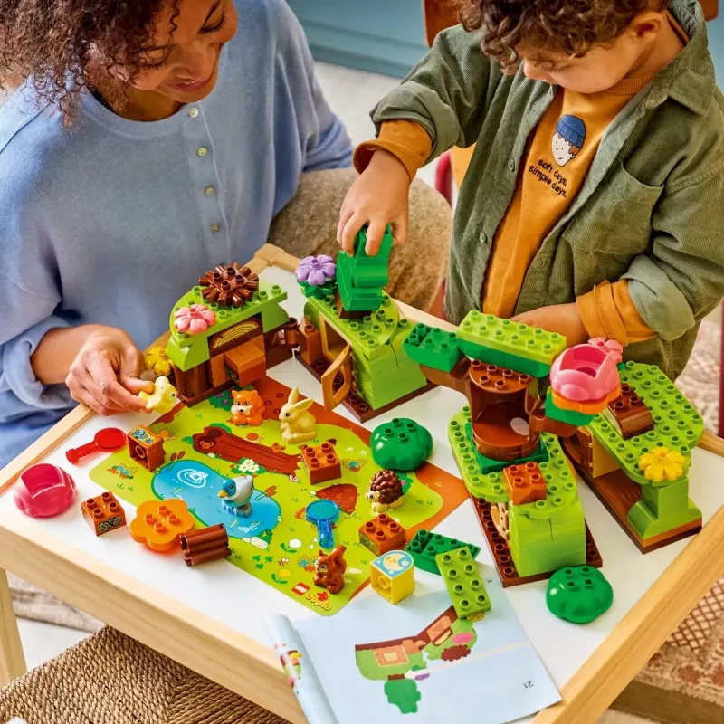 LEGO DUPLO 10480 Bosque de exploración con animales salvajes (131 piezas)