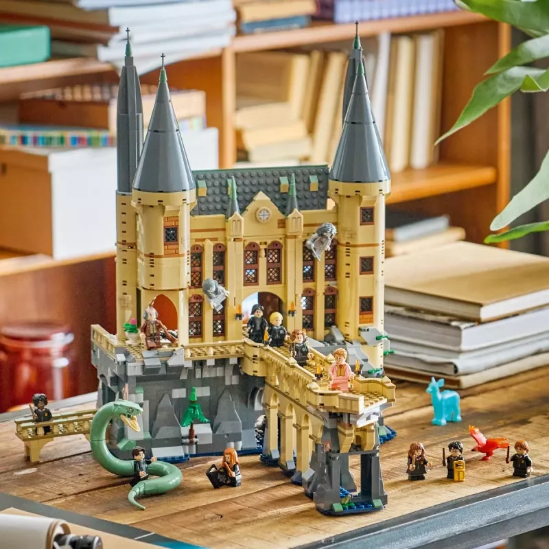 LEGO Harry Potter 76473 Castillo de Hogwarts: Ala Este (2164 piezas)