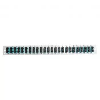 EFB Elektronik Panel frontal montado con 24 x acoplador SC Dúplex OM3 Vertical, Negro
