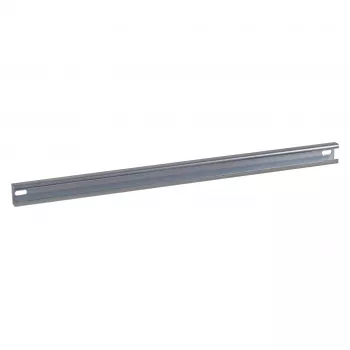 EFB Elektronik Perfil en C para montaje de 19 pulgadas, 483 x 30 x 15 mm, ancho de ranura 16 mm, 2 taladros de montaje