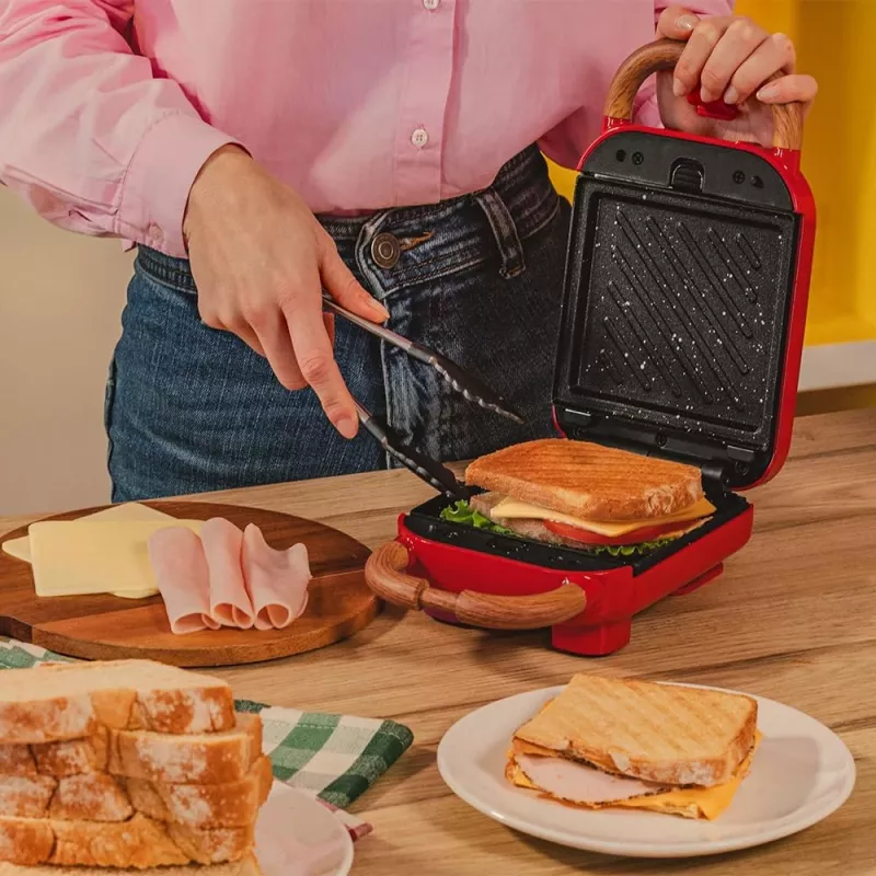 Sandwichera Cecotec Rock'nToast Retro One Yellow 700 W