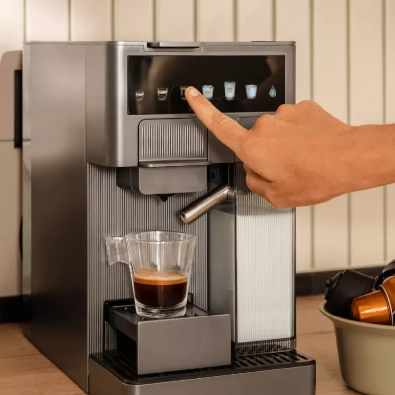 Cafetera Express Cecotec FreeStyle Latte T - 20 Bar de Presión, Espumador de Leche Integrado, 1350 W, Gris