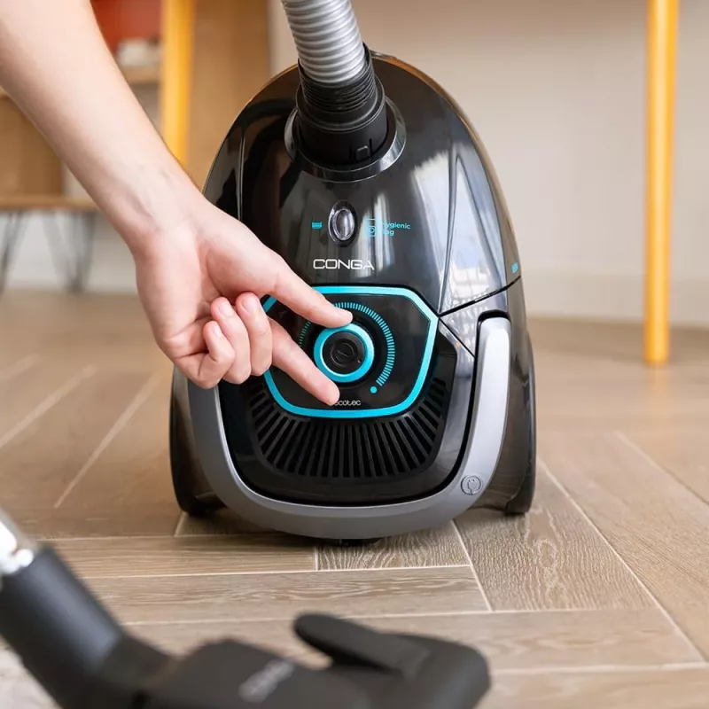 Cecotec Conga Powerbag 2500 Plus aspiradora de trineo con bolsa, 850 W, capacidad de polvo 2,5 L, negro