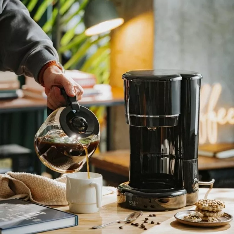 Adler AD 4383 cafetera 1,5 L, negro