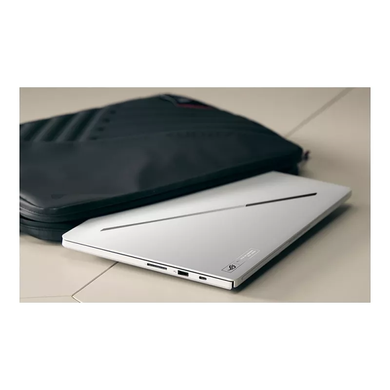 Portátil gaming ASUS ROG Zephyrus G14 GU405AR-SY044W, 14 pulgadas 3K OLED 120Hz, Intel Core Ultra 9 386H, 64GB LPDDR5x, 2TB SSD, GeForce RTX 5070 Ti 12GB, Windows 11 Home, teclado QWERTZ alemán