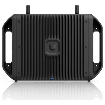 Ubiquiti UCG-Industrial Gateway y controlador 1/2.5/10 Gbps