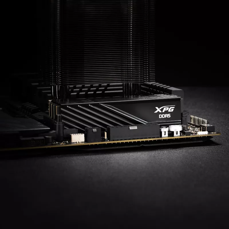ADATA XPG Lancer Blade 32 GB (2x 16 GB) DDR5-6000 CL48 blanco kit de memoria para sobremesa AX5U6000C4816G-DTLABWH