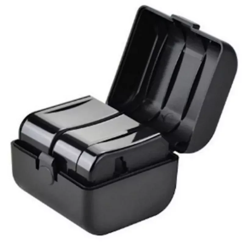 iLike CP TR1 Multiadaptador de red 3 en 1 UK 3 clavijas - Euro 2 clavijas - US (EE. UU.) - Asia + estuche de almacenamiento negro