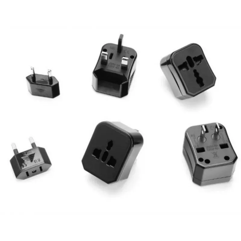 iLike CP TR1 Multiadaptador de red 3 en 1 UK 3 clavijas - Euro 2 clavijas - US (EE. UU.) - Asia + estuche de almacenamiento negro