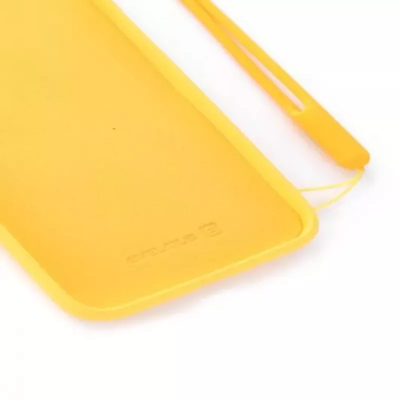 Evelatus Funda de silicona Soft Touch con correa para iPhone 7/8/SE (2020/2022) - Amarilla