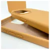 Evelatus Funda de silicona MagSafe Premium Soft Touch para Apple iPhone 15 Pro dorada