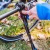 Forever Outdoor Bikes caballete para bicicleta - caballete lateral de aleación de aluminio para bicicletas de 24-29 pulgadas, negro