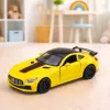 LEAN TOYS Coche deportivo de metal con puertas que se abren, luces y sonidos amarillo 1:32