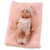 LEAN TOYS Muñeca bebé con manta, ropa blanca y rosa, gorro, 18 cm