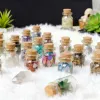 LEAN TOYS Set de cristales de minerales y piedras preciosas en frascos Libro 30 uds.