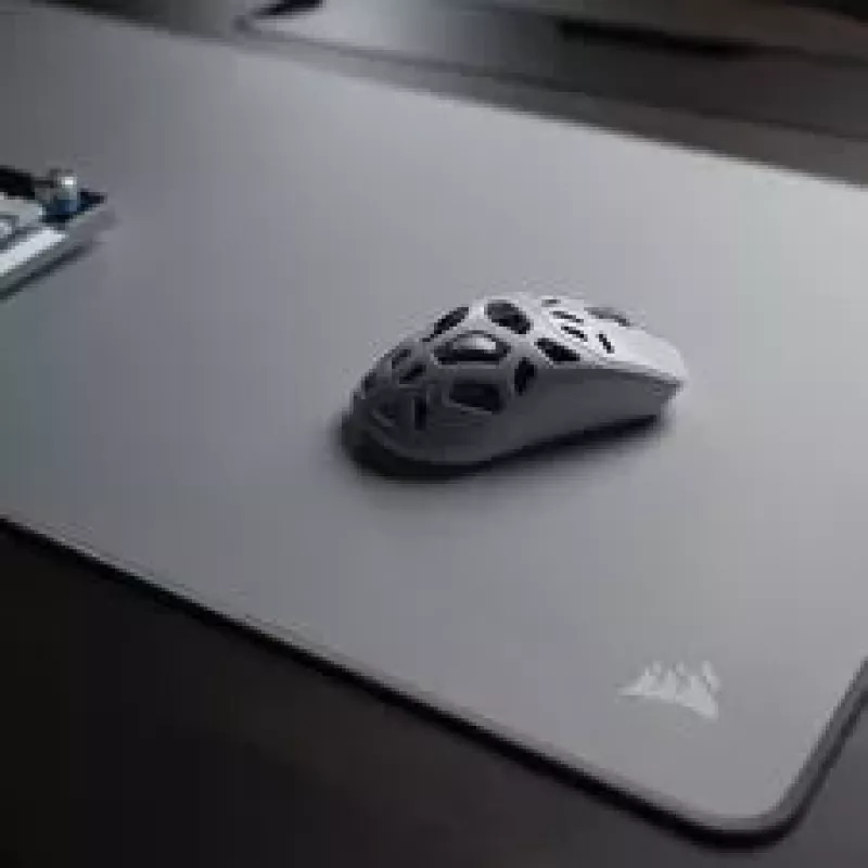 CORSAIR MM300 PRO Alfombrilla de ratón gaming, superficie de tela, bordes antideshilachados - 3XL, gris