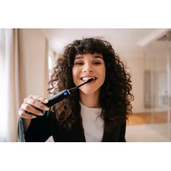TrueLife SonicBrush Clean70 UV Cepillo de dientes sónico, negro