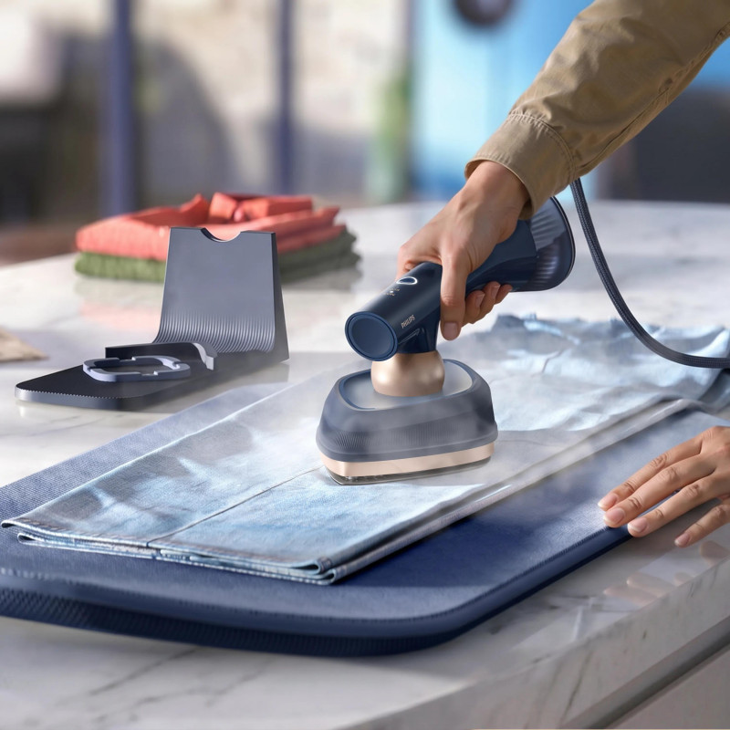 Philips OneTurn 2-in-1 Plancha de vapor GC215/20 Navy Blue