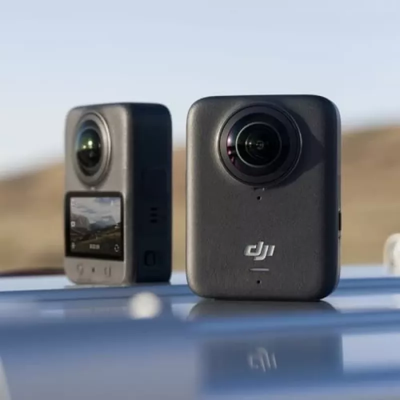 Cámara de acción DJI Osmo 360 Standard Combo — 8K Ultra HD, 120 MP CMOS, 240 fps, estabilización electrónica, pantalla de 2 inch, MicroSD, 183 g, negro