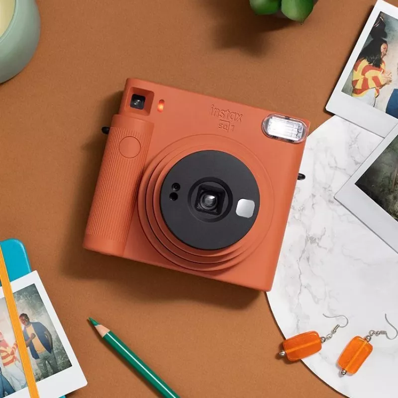 Fujifilm Instax Square SQ1 62 x 62 mm naranja