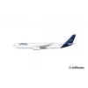 Maqueta de plástico avión REVELL Airbus A330-300 Lufthansa escala 1:144