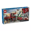 Juguete de construcción LEGO City Parque de bomberos con camión de escalera 60414 — 843 piezas, 5 minifiguras, 220×320×140 mm