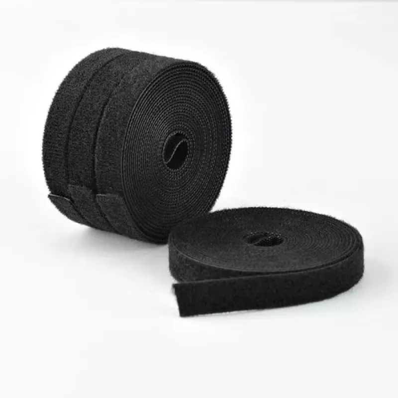 StarTech.com Rollo de cinta de velcro - 4,6 m - Negro (pack de 4)