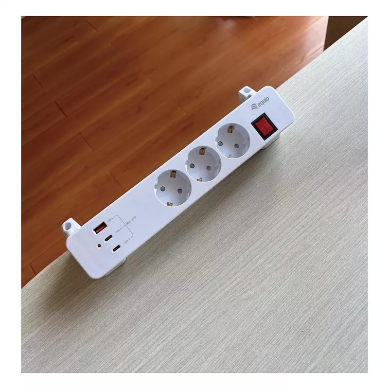Equip Regleta de alimentación CEE 7/7 90° a 3x Schuko / 2x USB-C + USB-A, blanca, 1,5m
