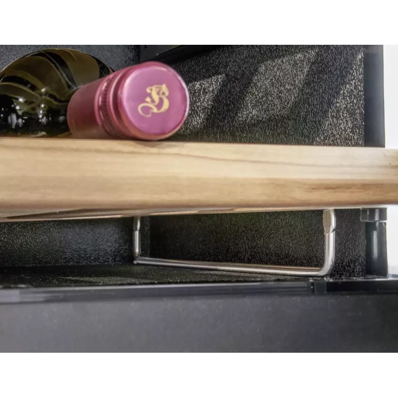 CASO WineDeluxe WD 41 vinoteca empotrable 41 botellas negra clase energética F
