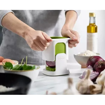 Joseph Joseph ChopCup picadora de verduras blanca