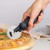OTOTO Kitty Cut Cortapizzas - Diseño de gato blanco y negro