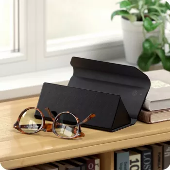 Funda de gafas Satechi Vegan-Leather FindAll negra