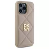 DKNY DKHCP14LPQDSLE Quilted Stack Logo Funda trasera para iPhone 14 Pro 6,1 pulgadas - Beige