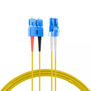 EFB Elektronik IPL-DF-LCUSCU-2-0050 Cable de fibra óptica OS2 dúplex LC/UPC a SC/UPC 0,5 m Amarillo LSZH