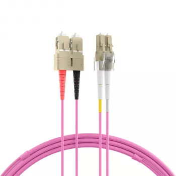 EFB Elektronik IPL-DF-LCUSCU-4-0050 Cable de conexión de fibra óptica Dúplex OM4 LC/SC 0,5 m Aqua