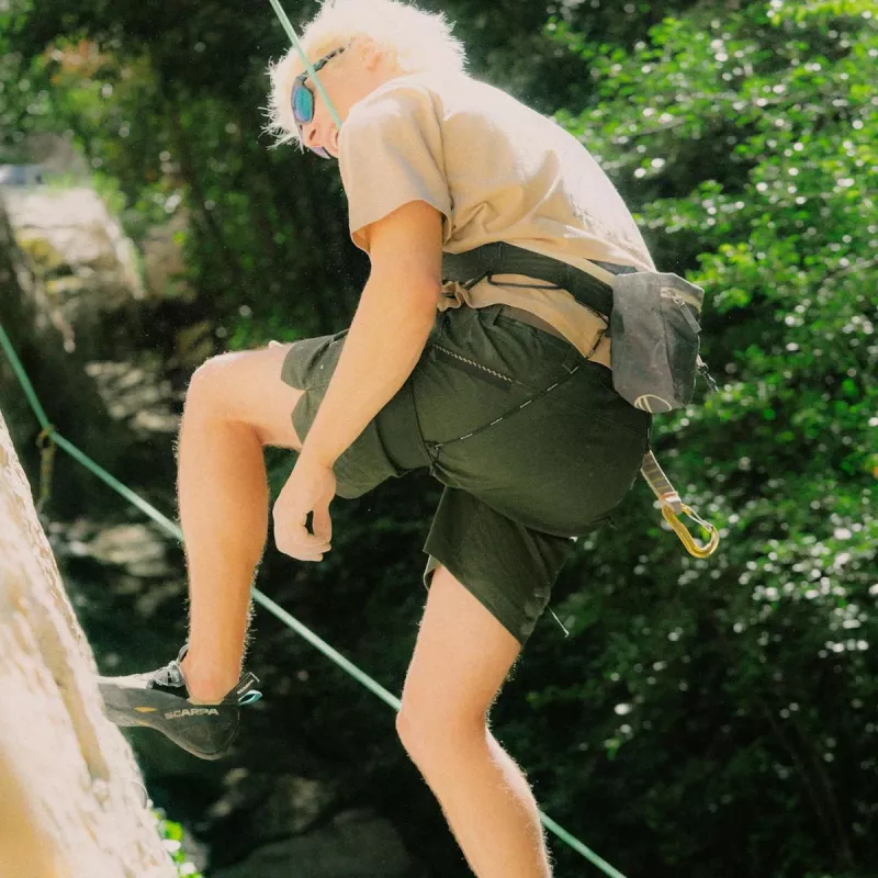 Salewa Agner Hemp Ripstop Shorts - Dark Olive - talla M