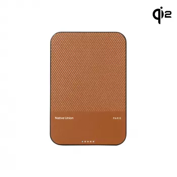 Native Union (Re)Classic Qi2 Power Bank - Powerbank magnética 5000 mAh compatible con MagSafe y Qi2, cable USB-C a USB-C 15 cm incluido (Tan)