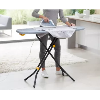 Tabla de planchar Joseph Joseph Easy-store gris de 130 cm
