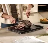 Joseph Joseph Cut&Carve Plus tabla de cortar grande negra con pinchos integrados para sujetar la carne
