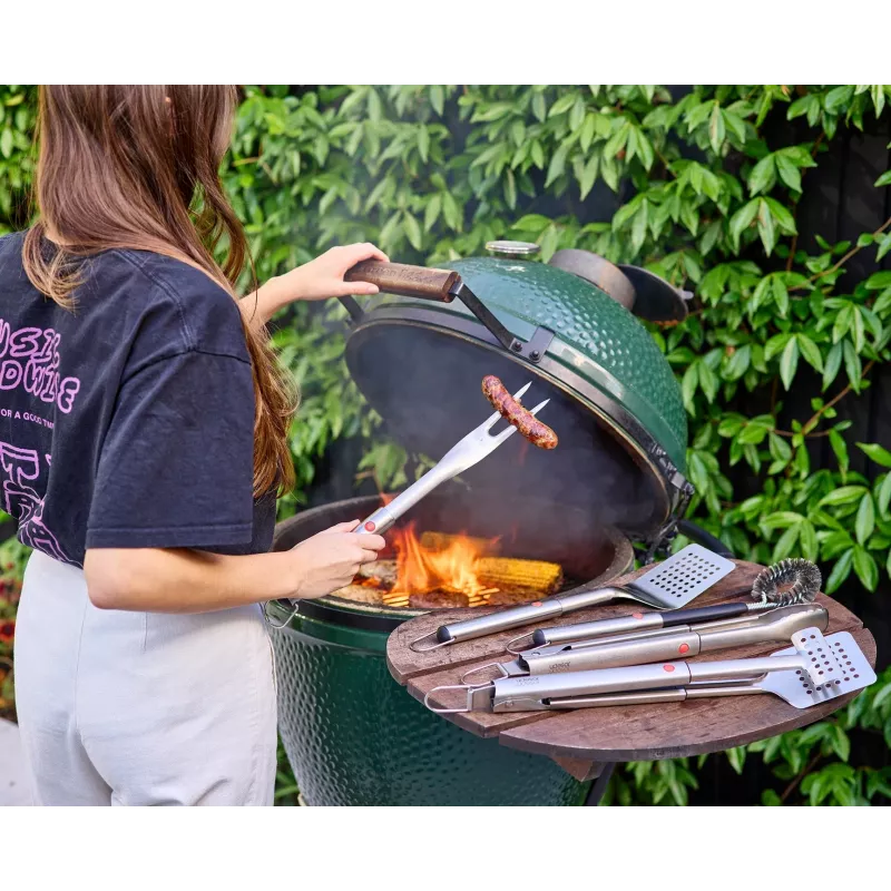 Joseph Joseph GrillOut set de 4 utensilios de barbacoa de acero inoxidable con caja de almacenamiento