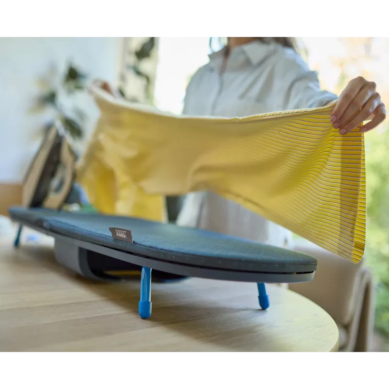 Joseph Joseph Pocket Plus Max tabla de planchar plegable de mesa azul