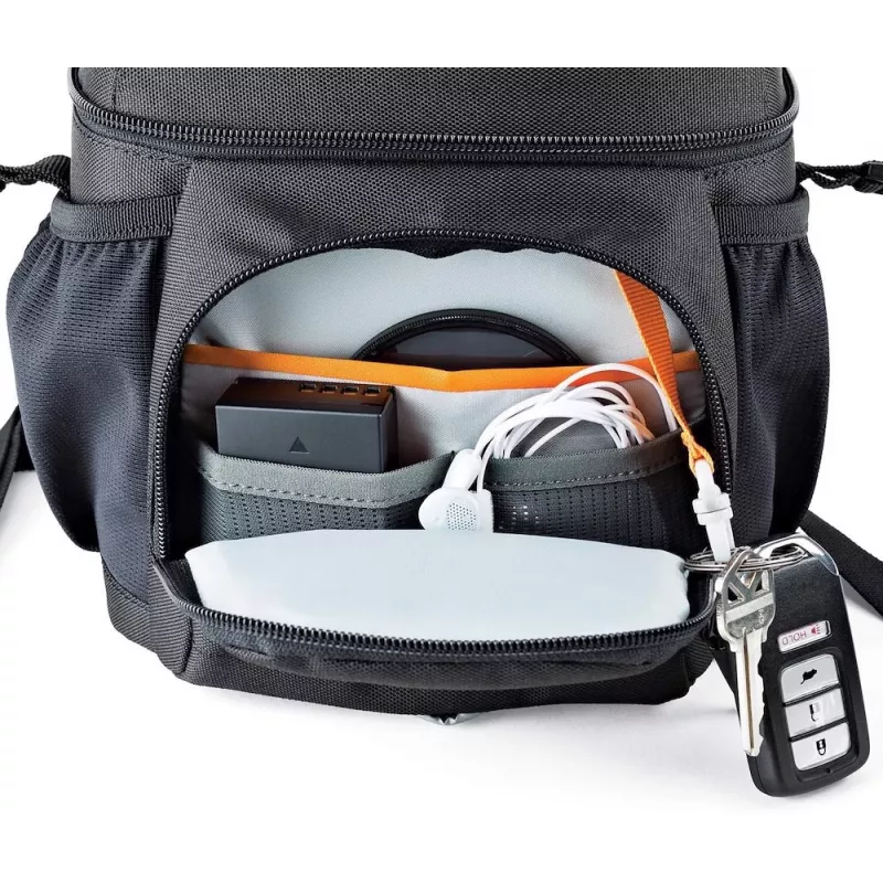 Lowepro Nova 140 AW II bolsa bandolera para cámara negra