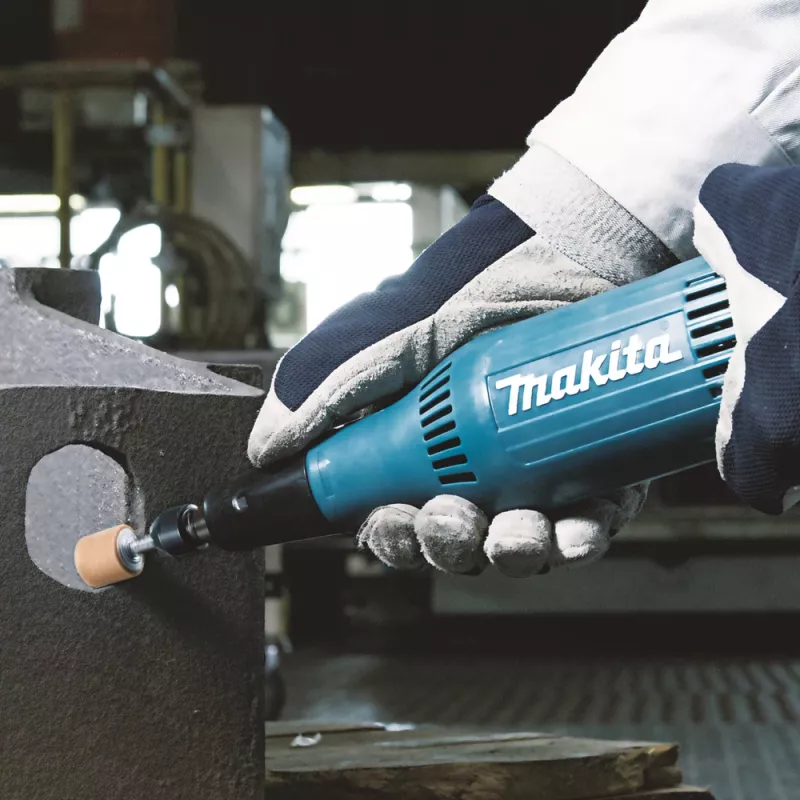 Makita GD0603 rectificadora recta 240W pinza 6mm 25000rpm