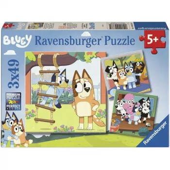 RAVENSBURGER puzzle infantil Bluey - Creating Memories (3 x 49 piezas)