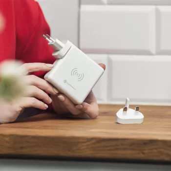 FORCELL F-ENERGY 4 en 1 cargador inalámbrico de 15 W con puertos USB/USB-C y power bank de 8000 mAh